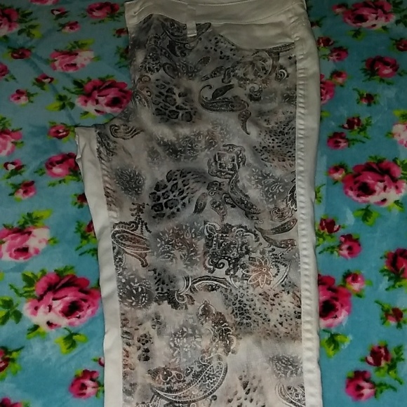 Pants - Picture 2 of 3